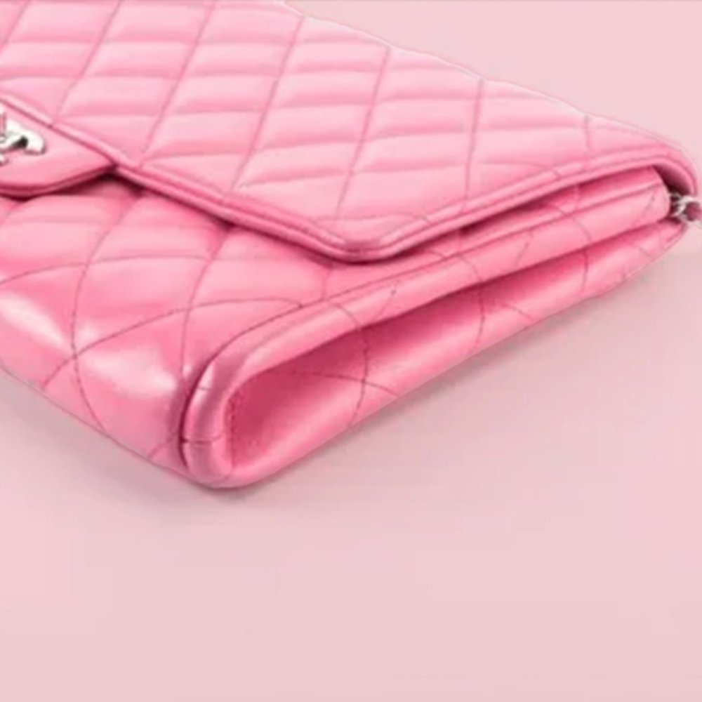 Chanel Quilted Single Flap New Clutch on Chain - Picture 5 of 13